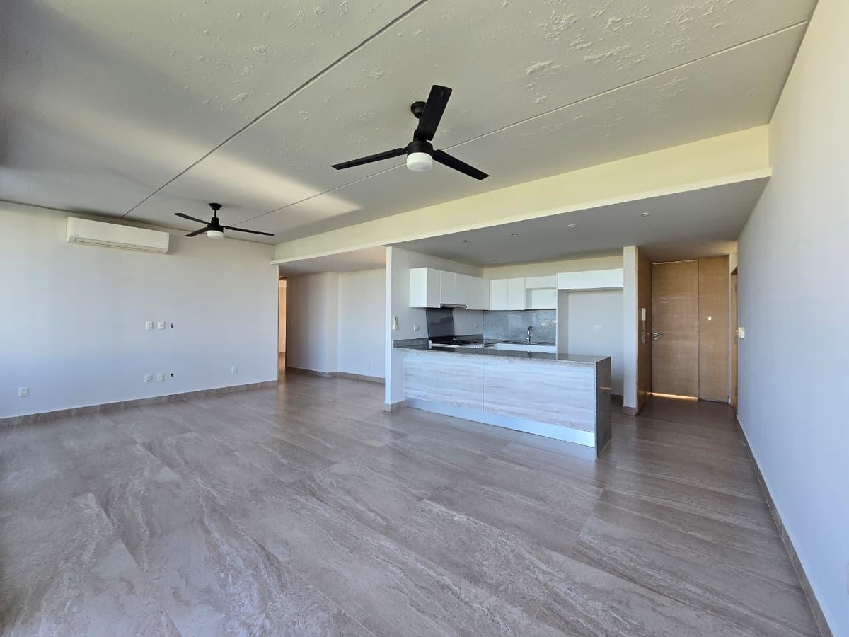 3 of 22: Penthouse en renta con roof en Palmaris Cancun