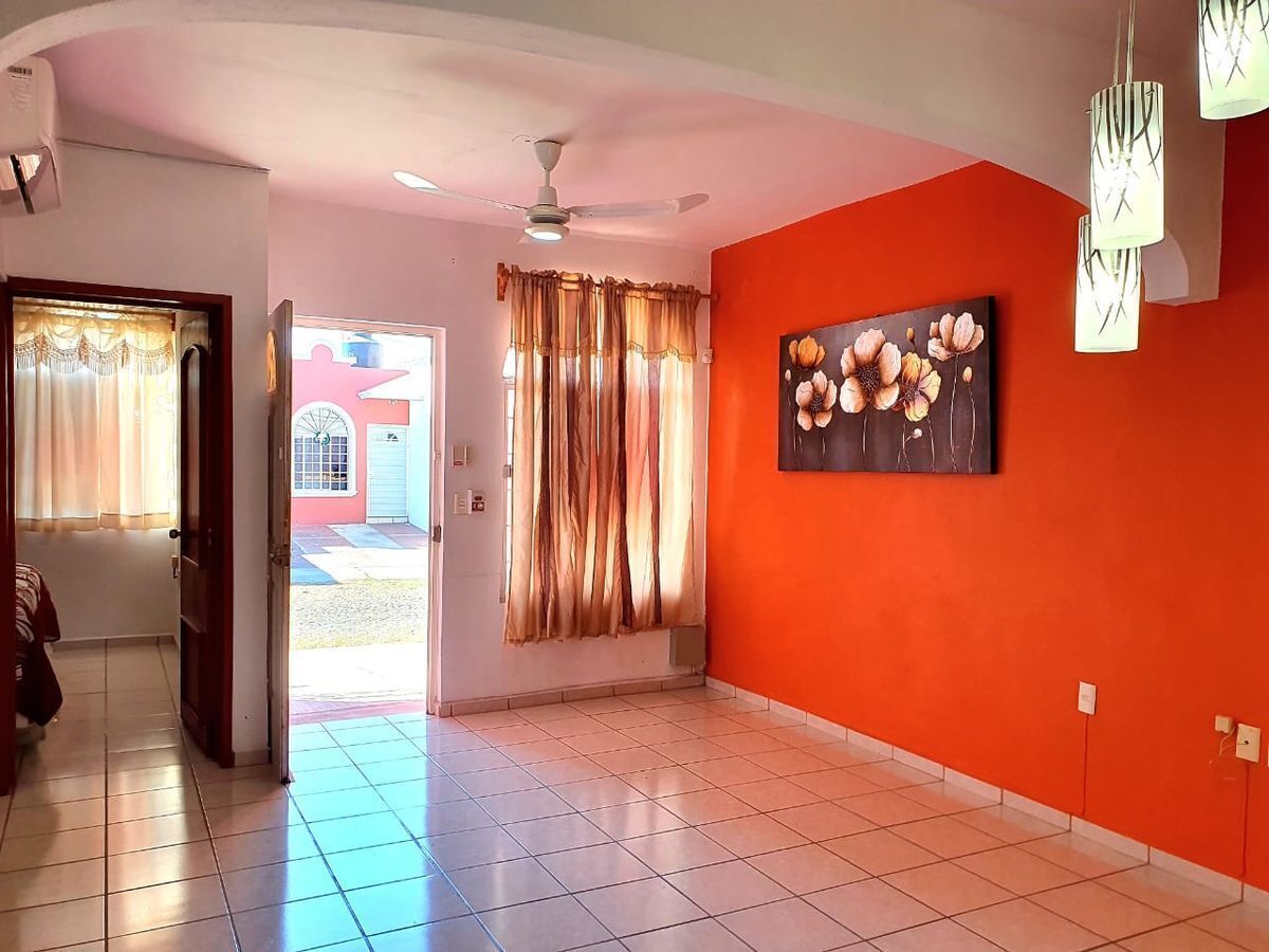 Casa en VENTA de una planta, Villa de Álvarez, Colima