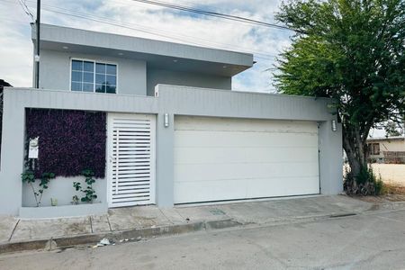 SE VENDE HERMOSA CASA NUEVO MEXICALI