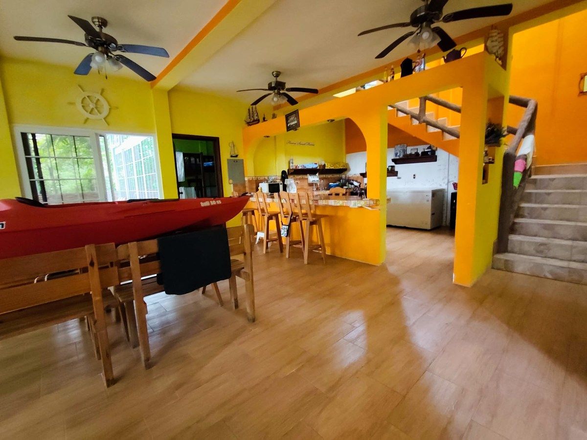 Casa en Venta a Orilla de Lago Peten Itza, Peten