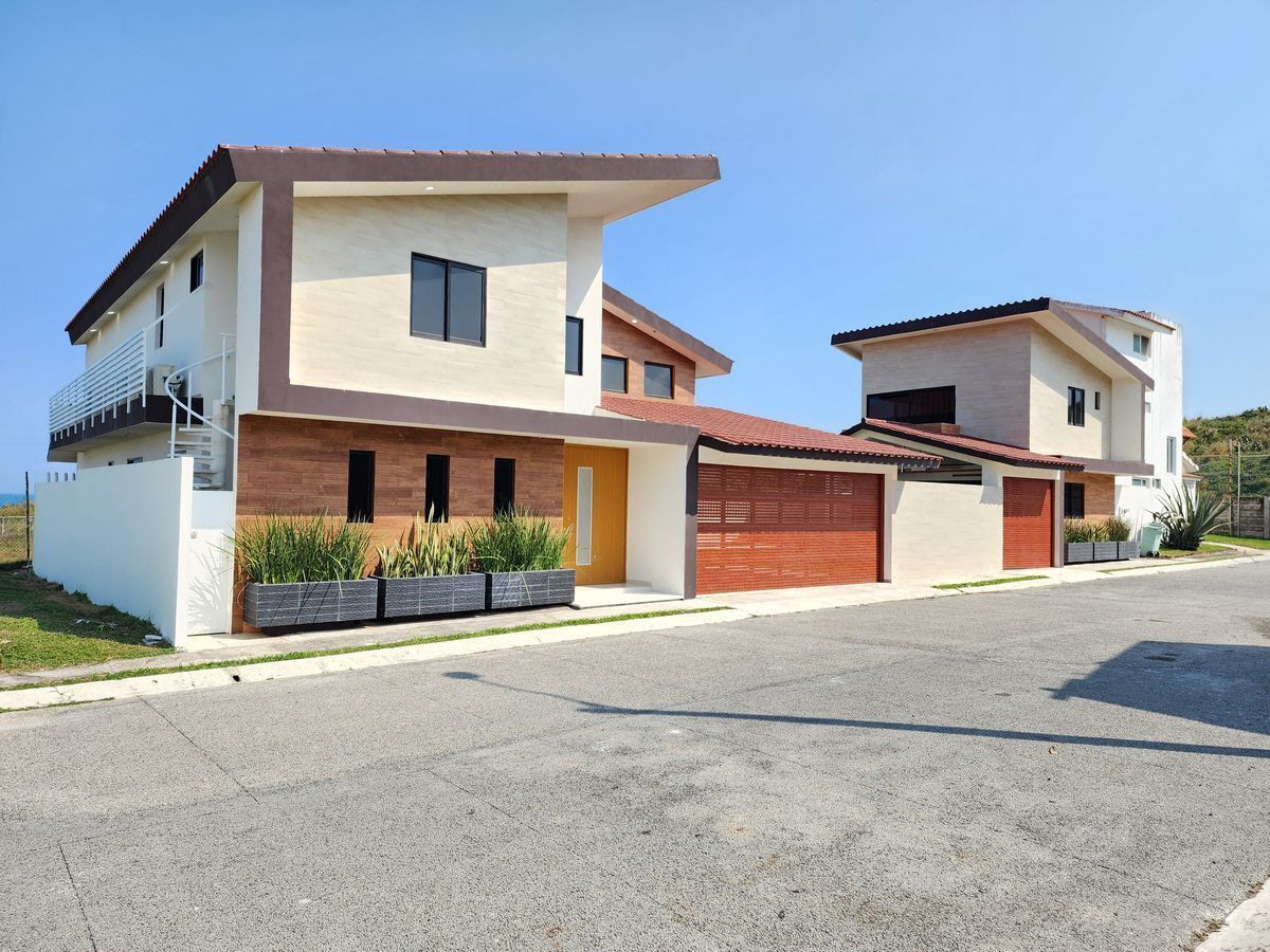 Casa en venta. El Sendero Residencial