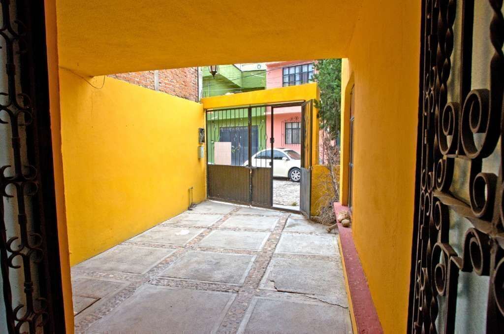 3 de 18