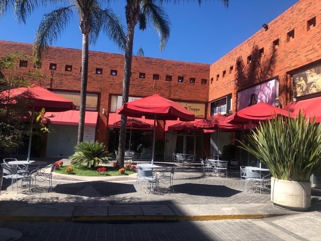 Local en renta en Av.,San,Francisco 3616, Chapalita, Guadalajara, Jalisco -  Casas y Terrenos