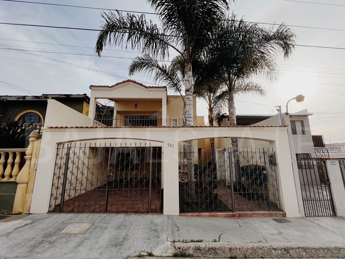 CASA AMUEBLADA EN RENTA EN PLAYAS DE TIJUANA