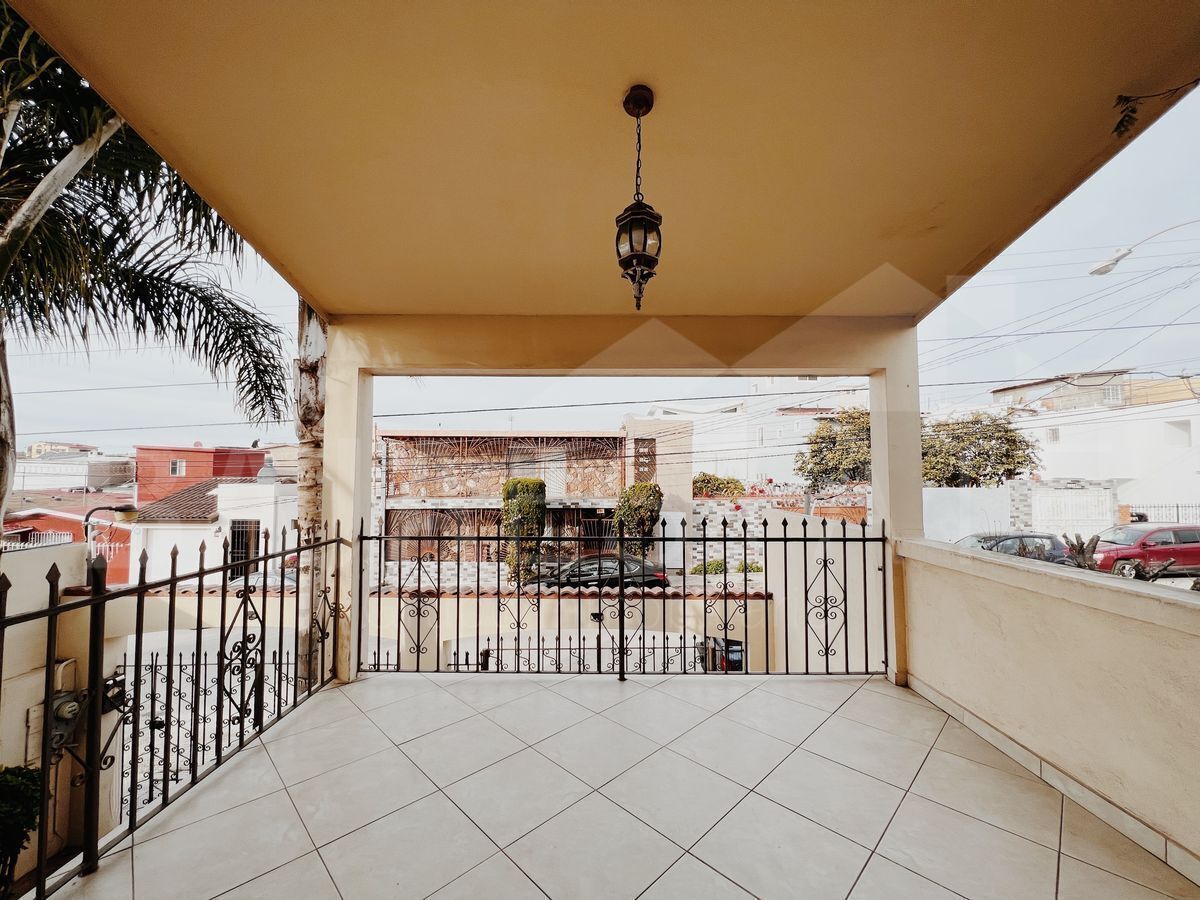 CASA AMUEBLADA EN RENTA EN PLAYAS DE TIJUANA