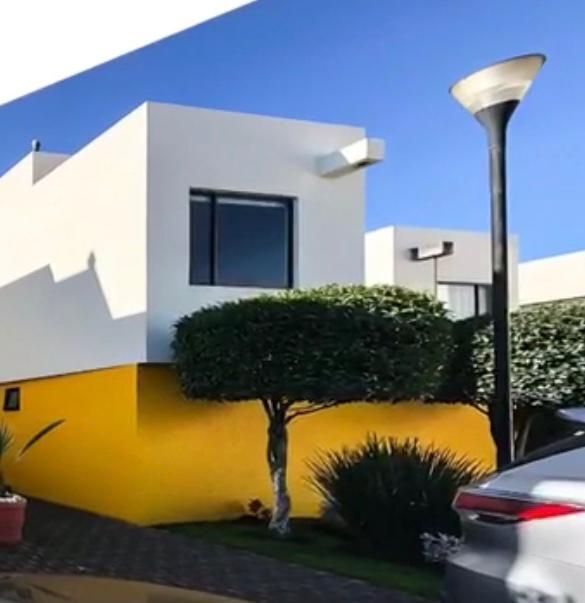 1 de 18: Fachada de la casa 