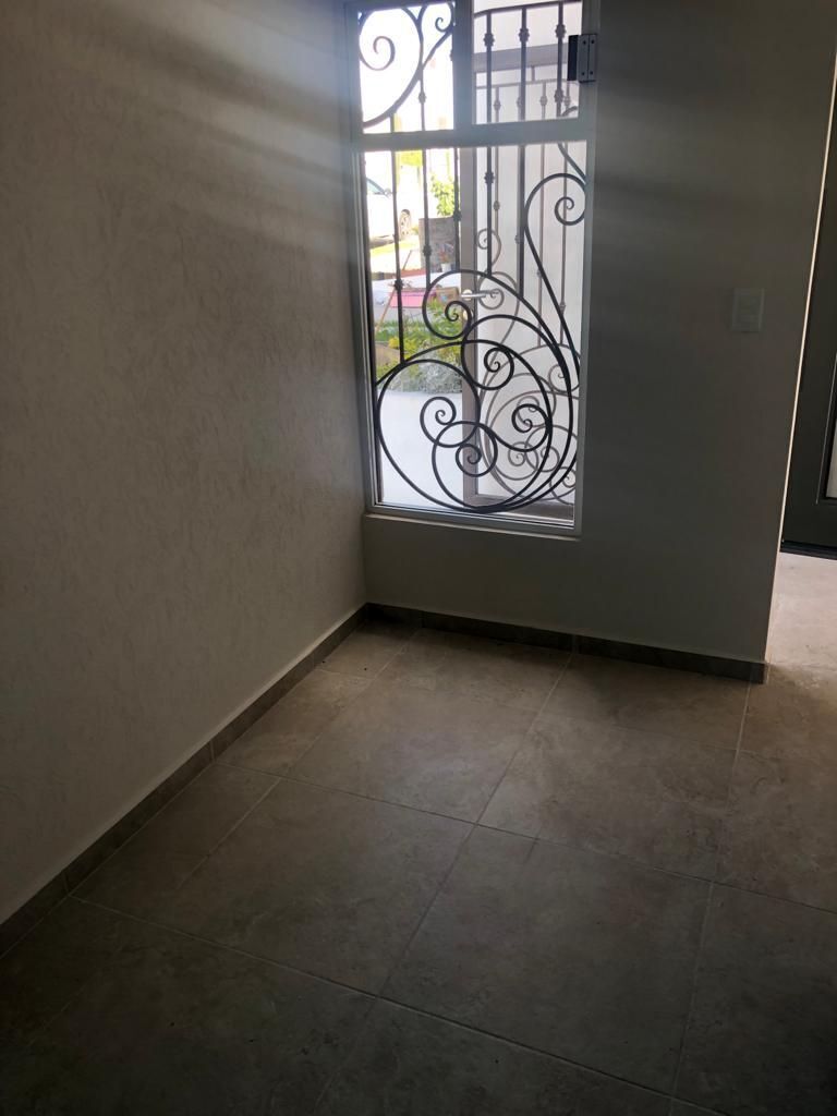 2 de 18