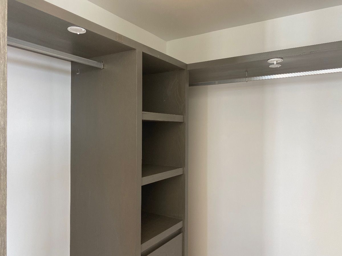 29 de 41: clóset vestidor