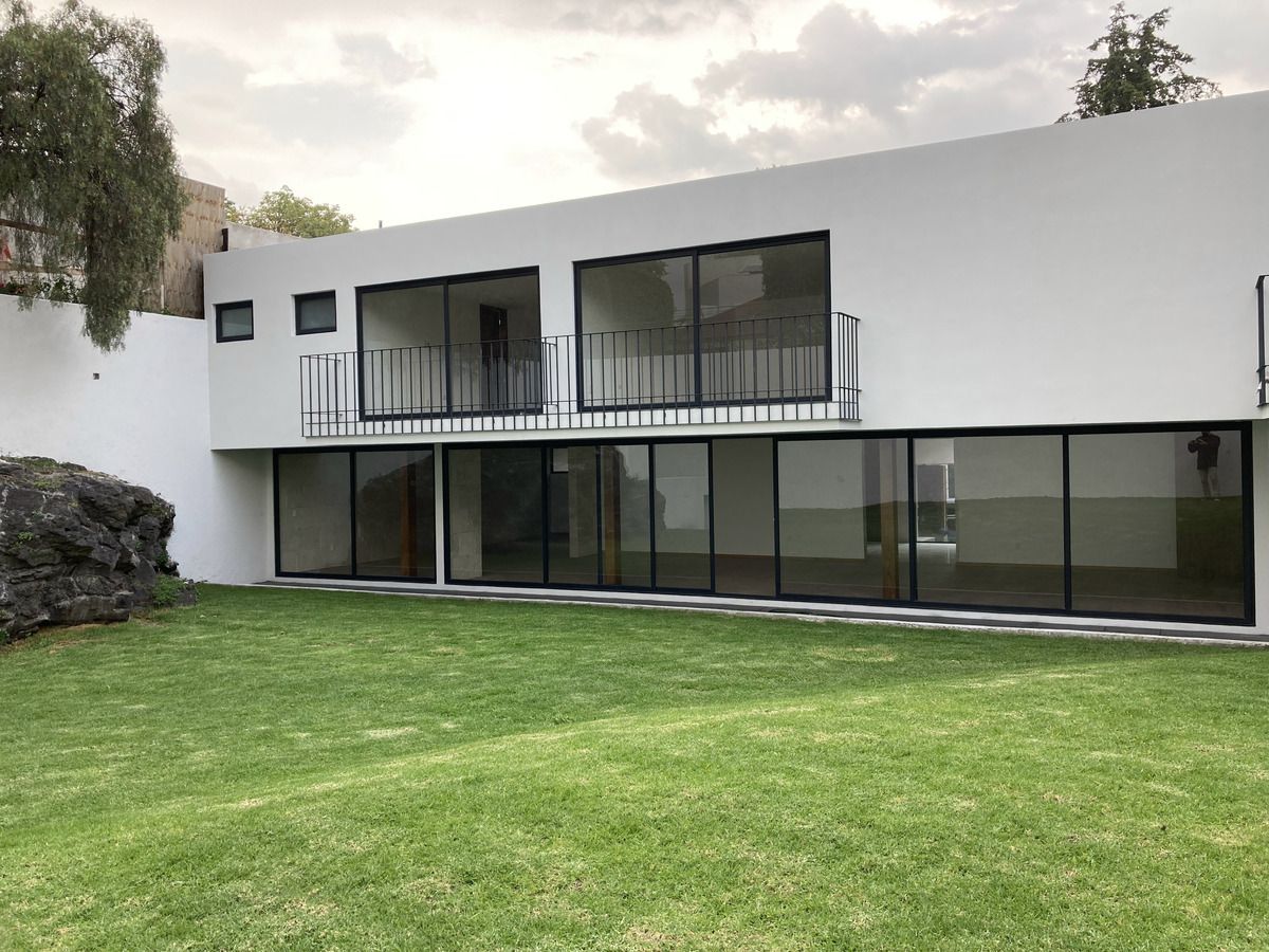FACHADA A JARDIN