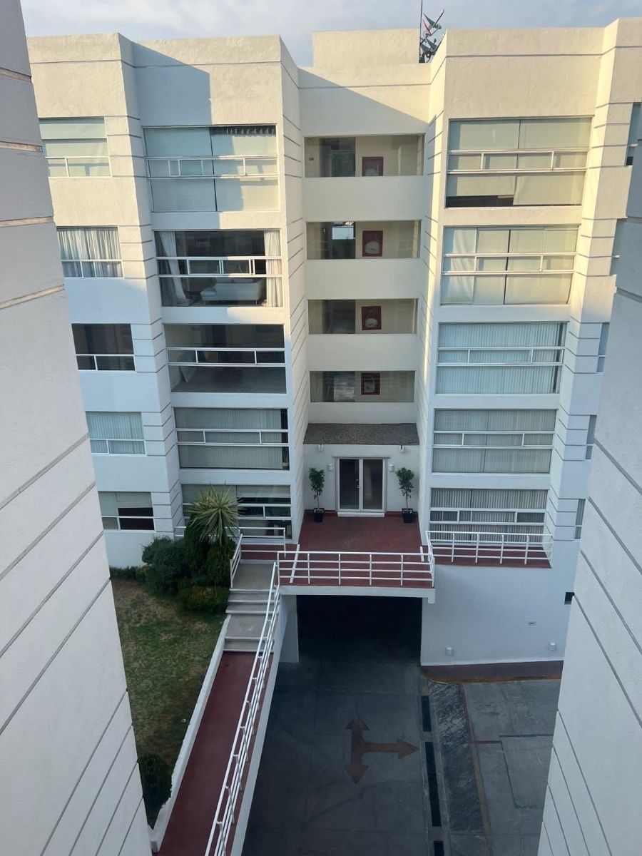 4 de 22: Edificio