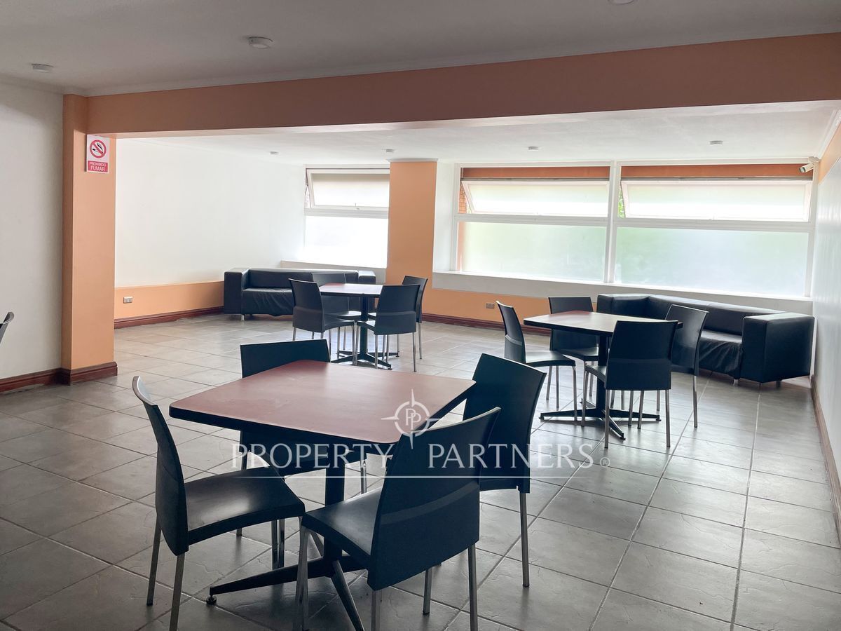 29 de 29: Sala de estudio