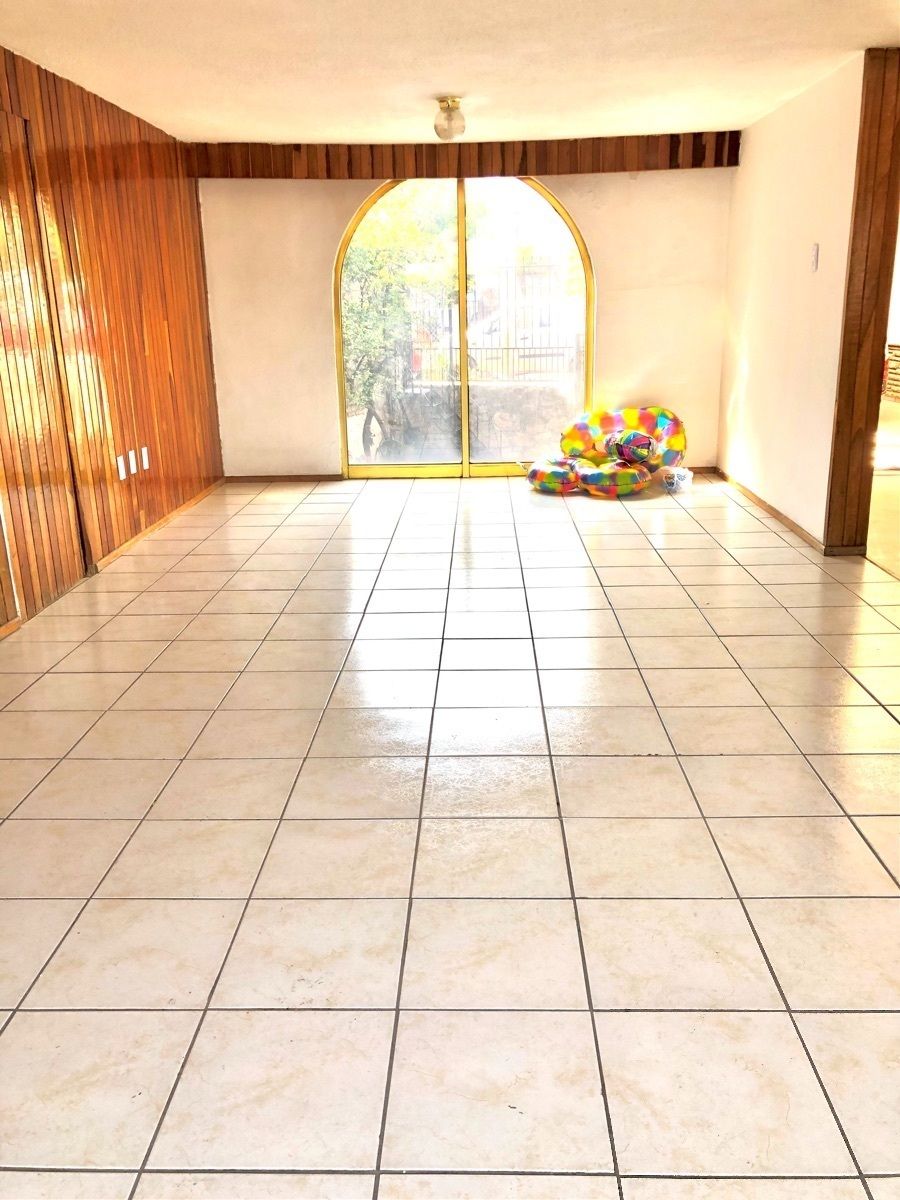 Sala, foto 5 de 18