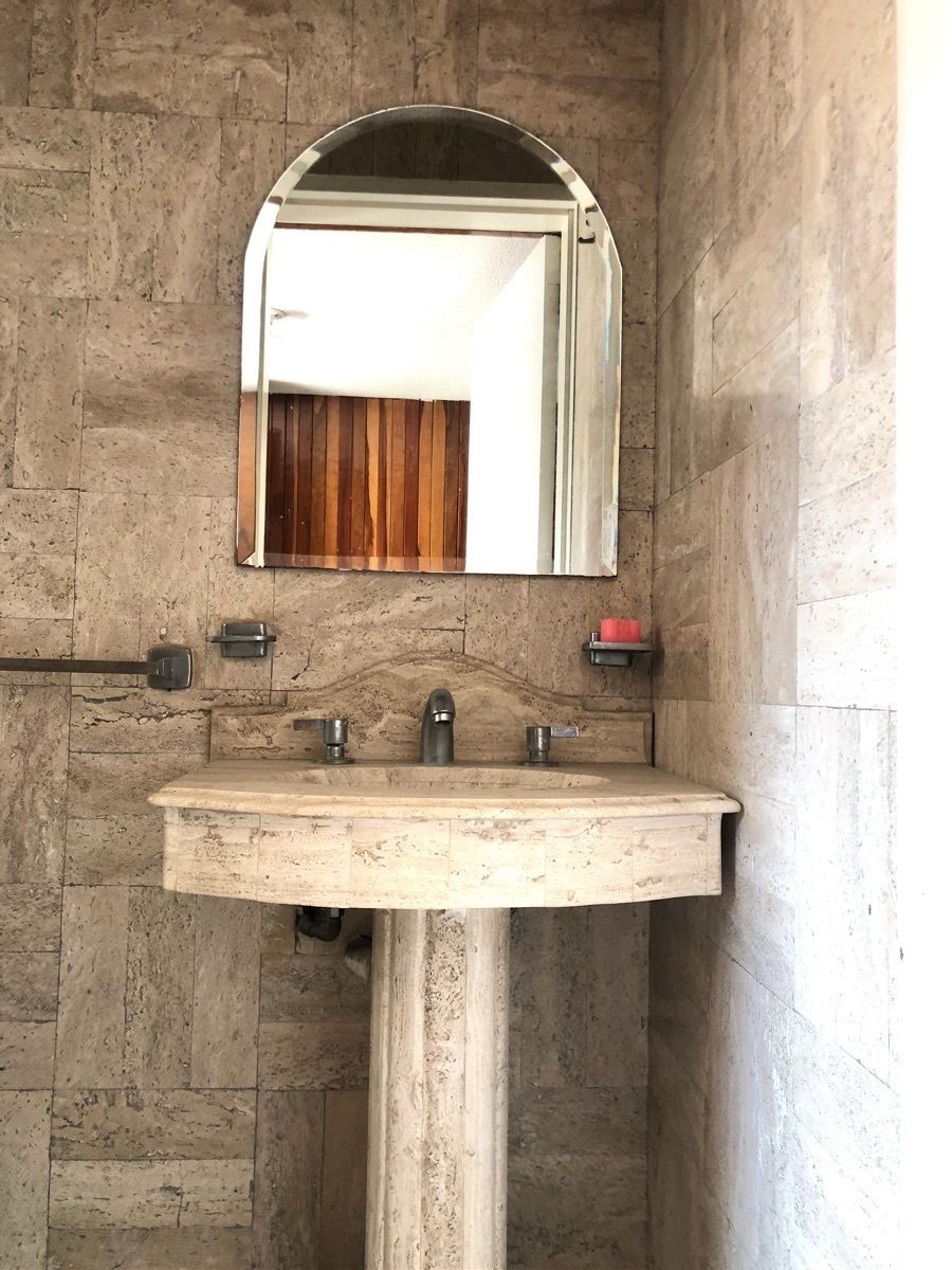 Baño de Visitas, foto 7 de 18
