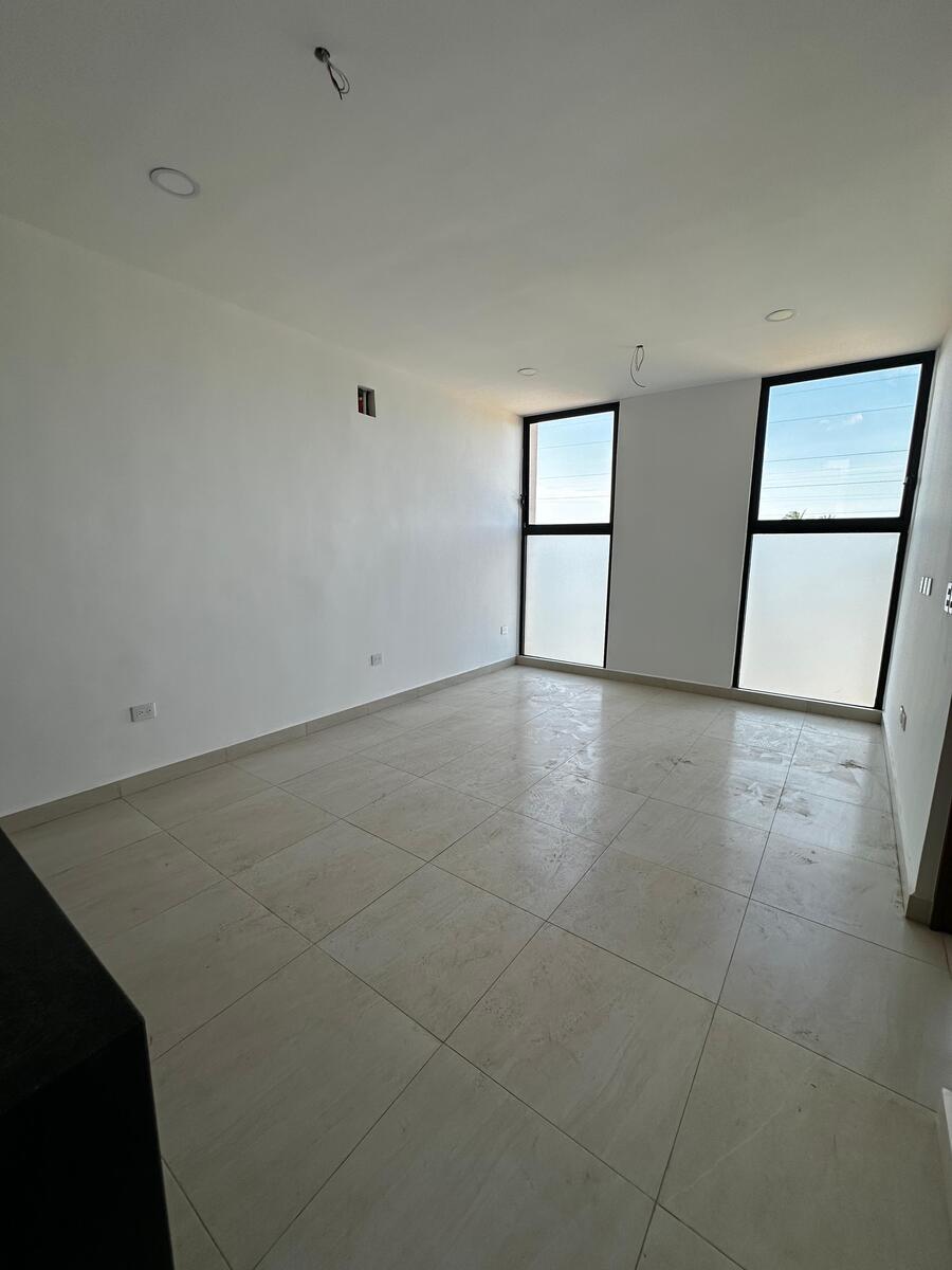 2 de 10: Sala y Comedor