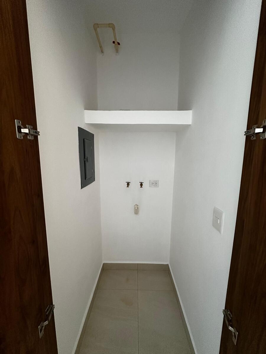 4 de 12: Área de Lavado