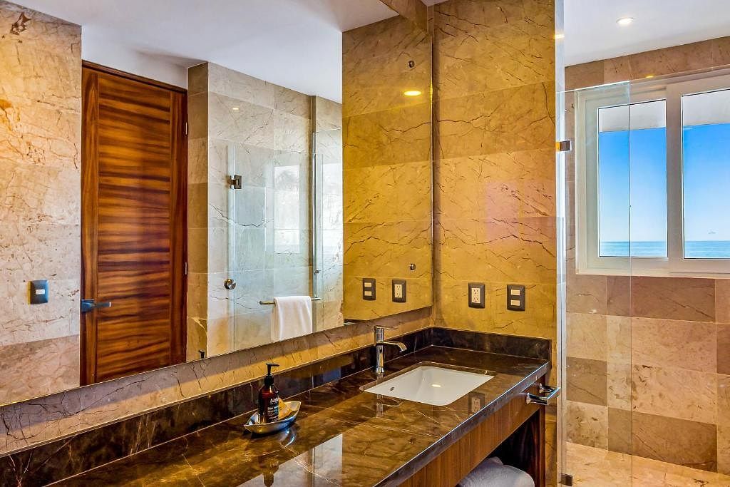 15 de 25: Baño secundario