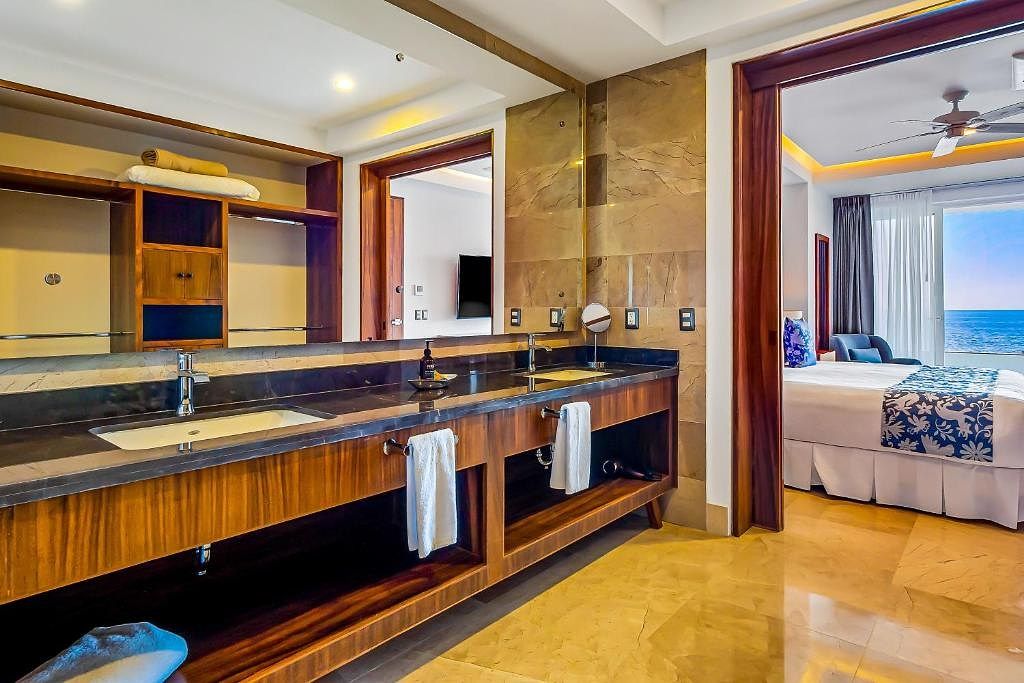 23 de 25: closet vestidor