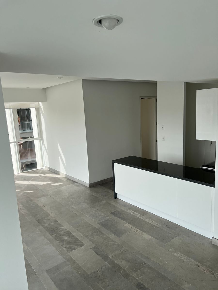 2 de 21: SALA COCINA 