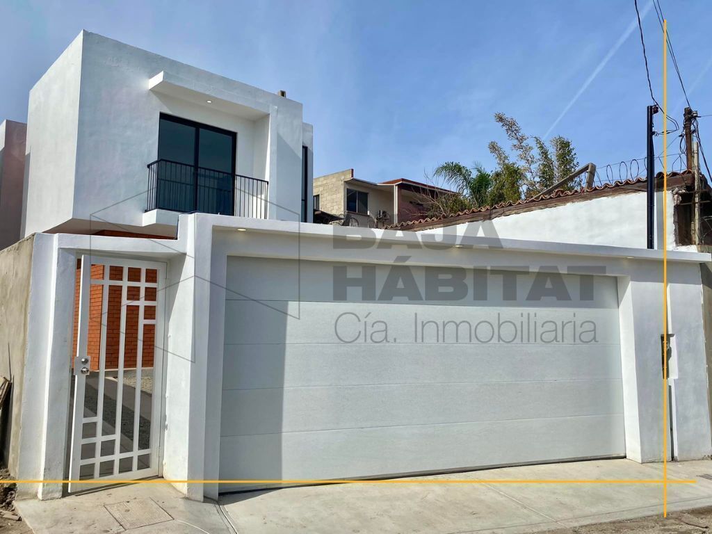 Casa en VENTA en Jardines de la Mesa en Tijuana