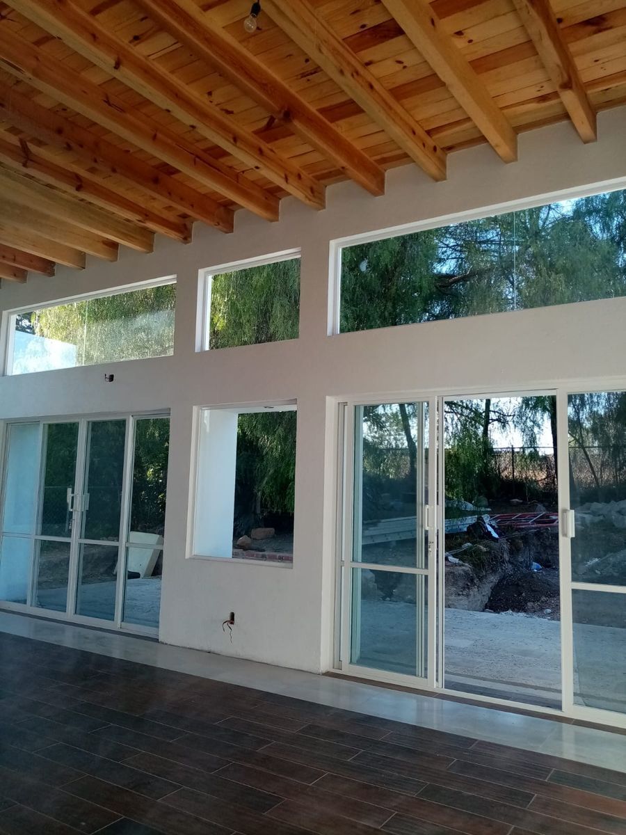 1 de 24: SALA COMEDOR