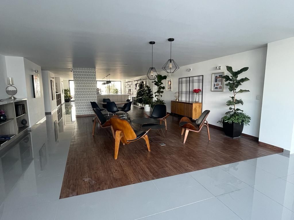 10 de 18: COWORKING
AMENIDADES