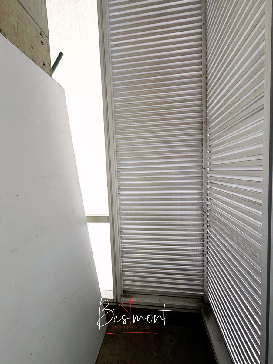 Cuarto ductos y ventilación oficina 703, foto 10 de 20