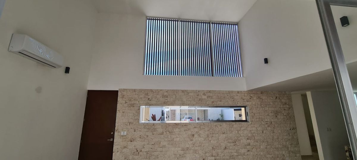 15 de 20: Sala/ Comedor a doble altura