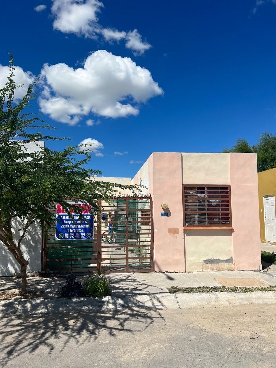 CASA EN VENTA EN LOS PILARES EN SALINAS VICTORIA 490 mil. EasyBroker