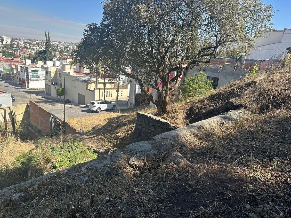 Terreno en venta en Ejidal Ocolusen. Morelia