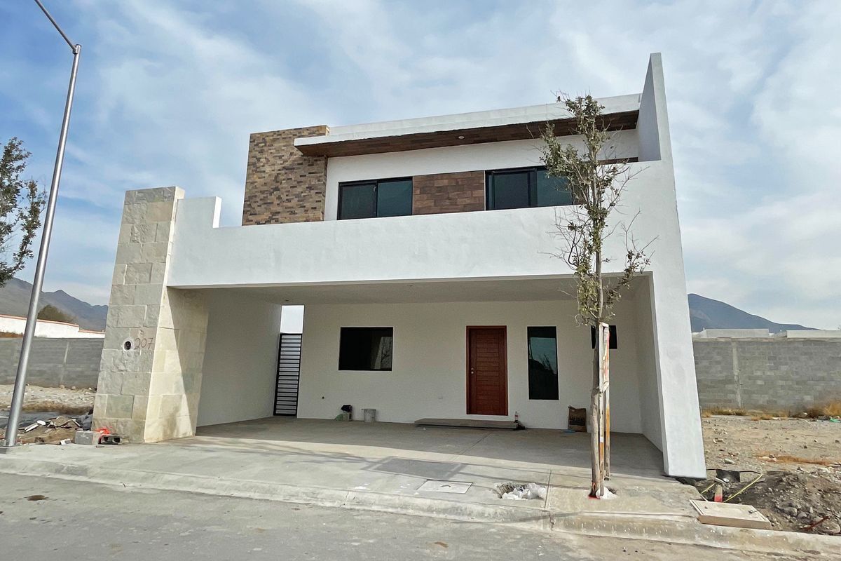 Casa en VENTA en Santa Elena Residencial