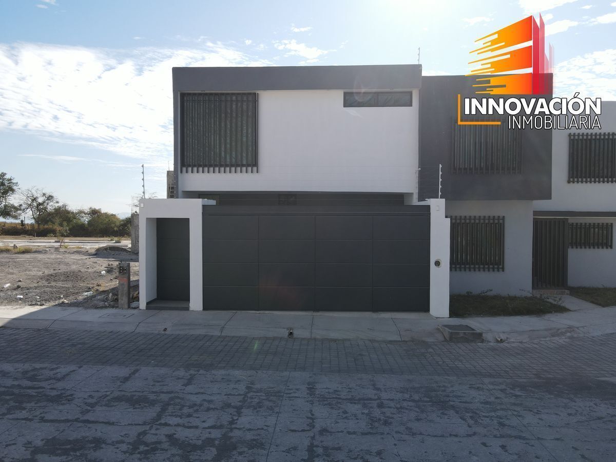 SE VENDE O TRASPASA CASA NUEVA EN ALBATERRA, COLIMA, VISTA NORTE, 4  RECAMARAS,