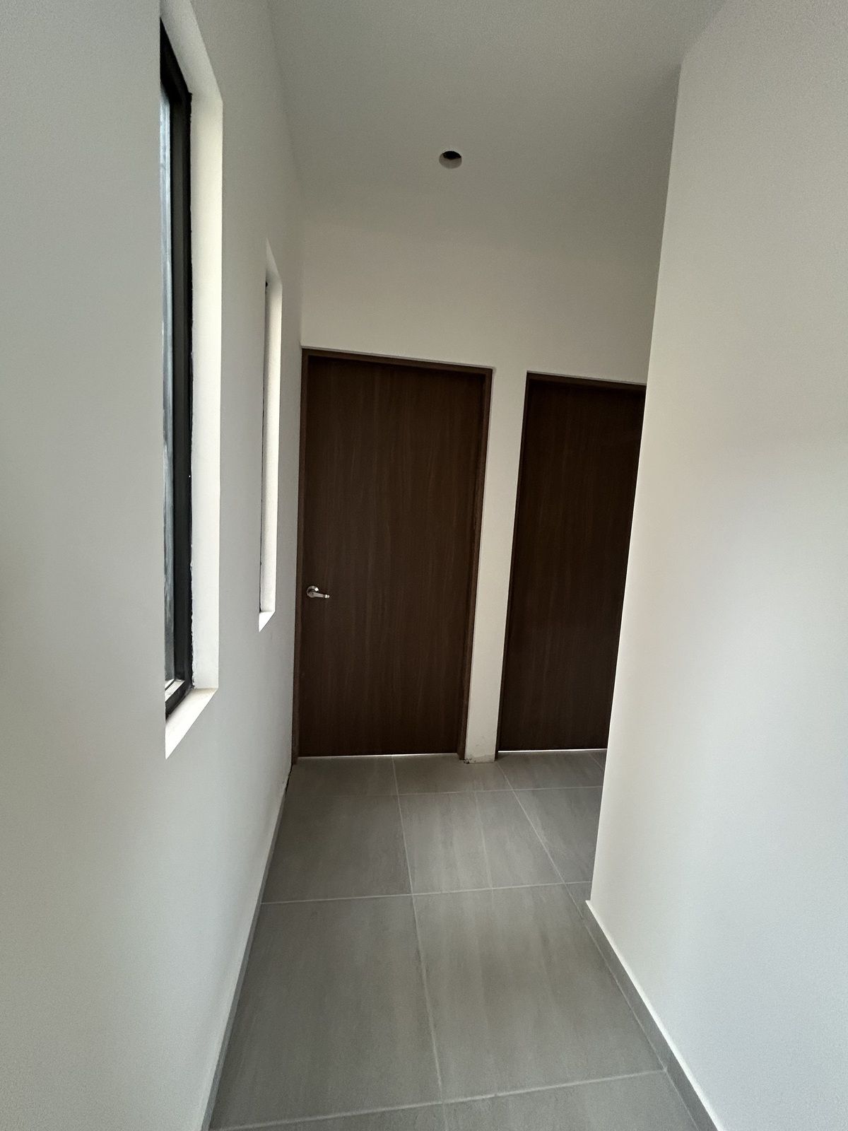 23 de 40: Pasillo