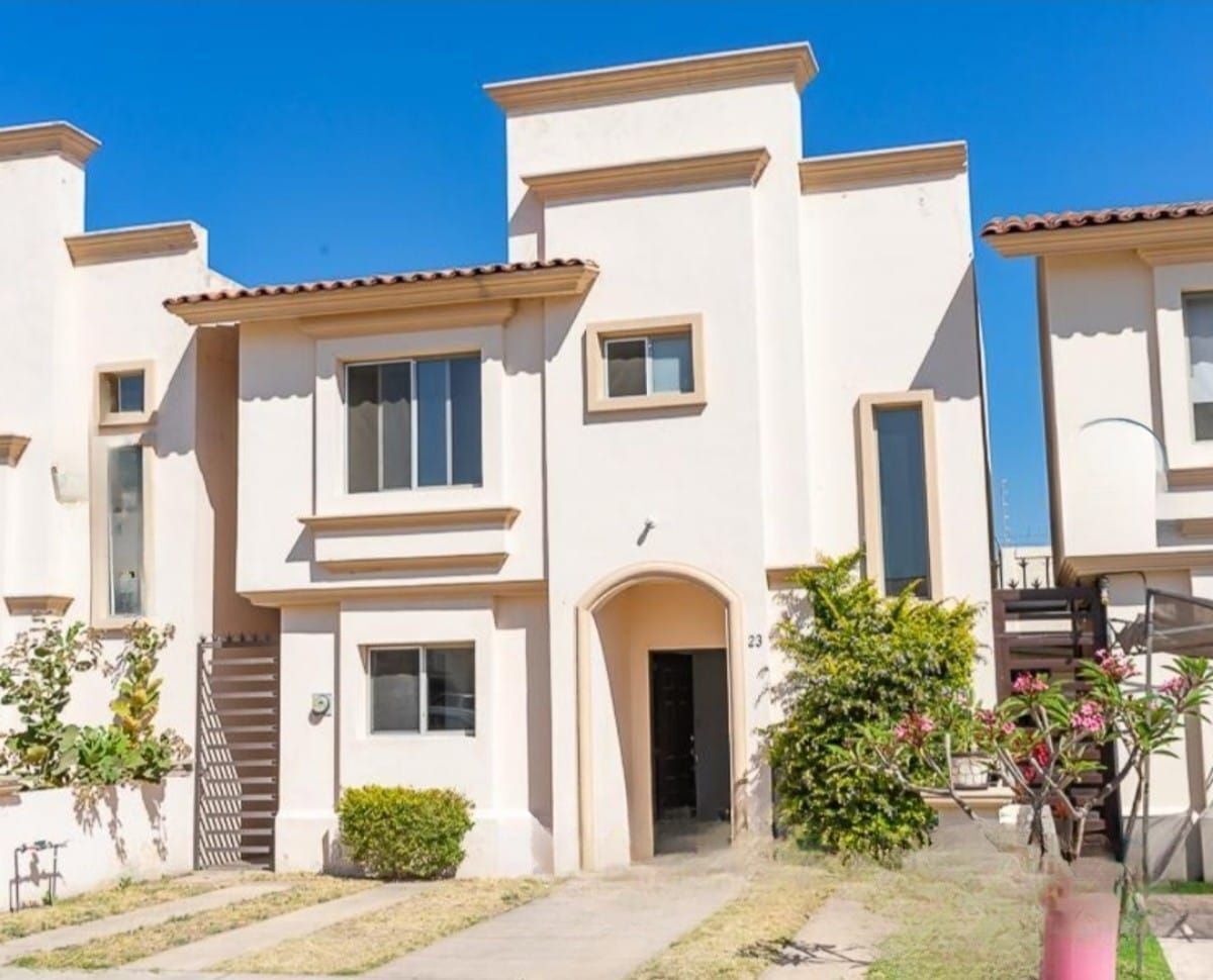 Casa en venta en Villa California
