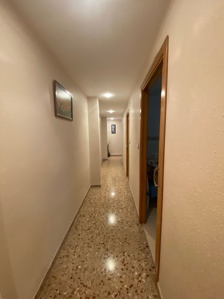 5 de 13: pasillo hacia habitaciones