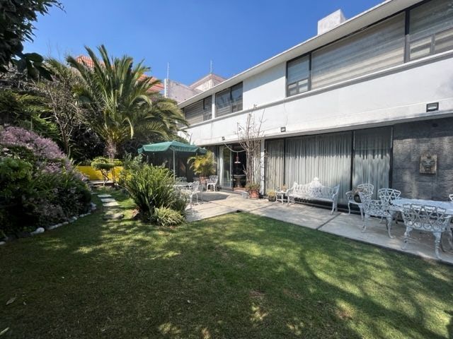 House for Remodeling in Cañada street, Jardines del Pedregal - foto 2