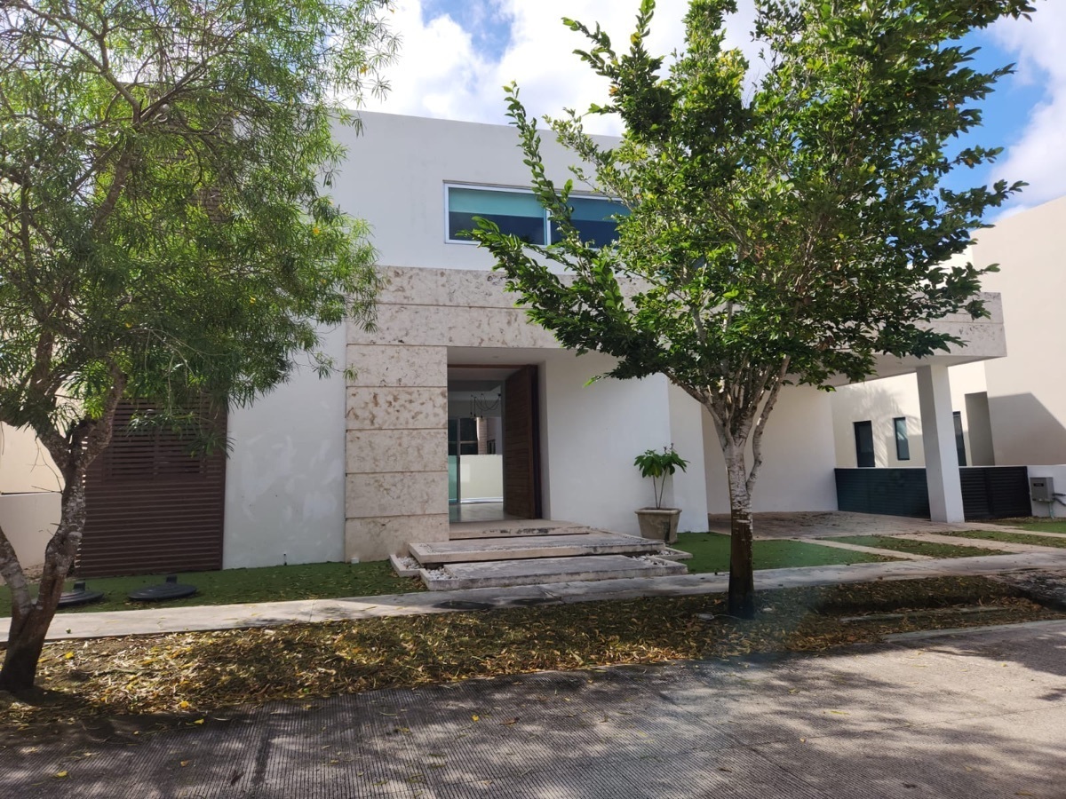 Casa en renta en el Yucatán Country Club