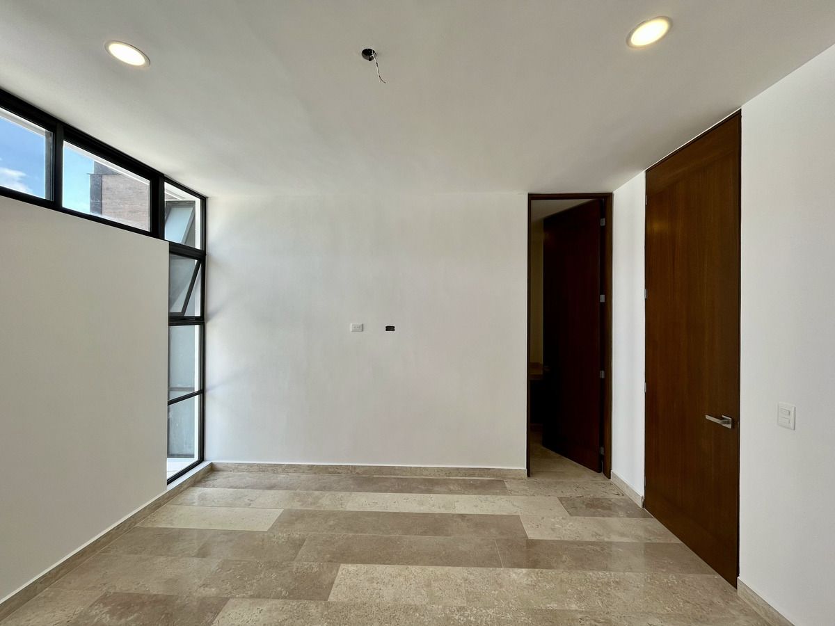 18 of 35: Recámara Principal 