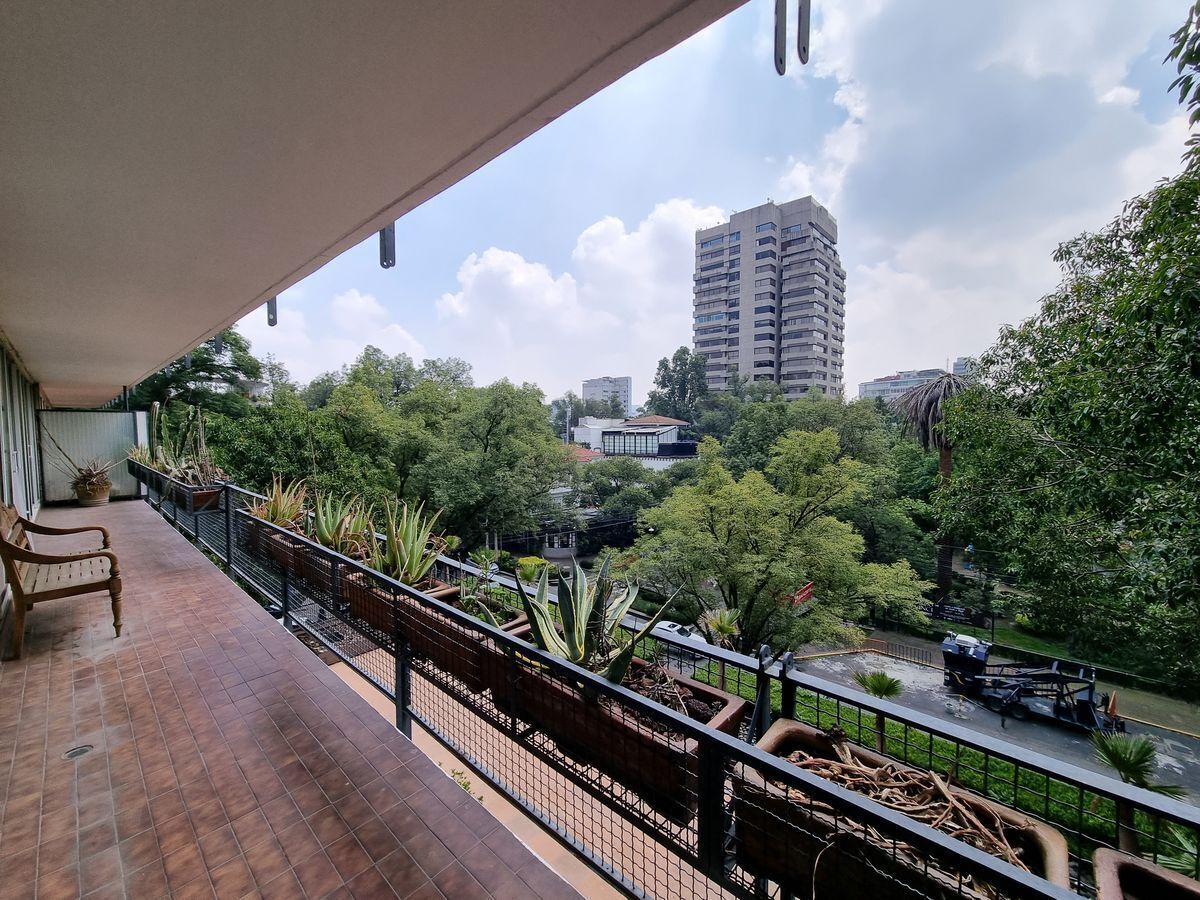 Balcón planta baja