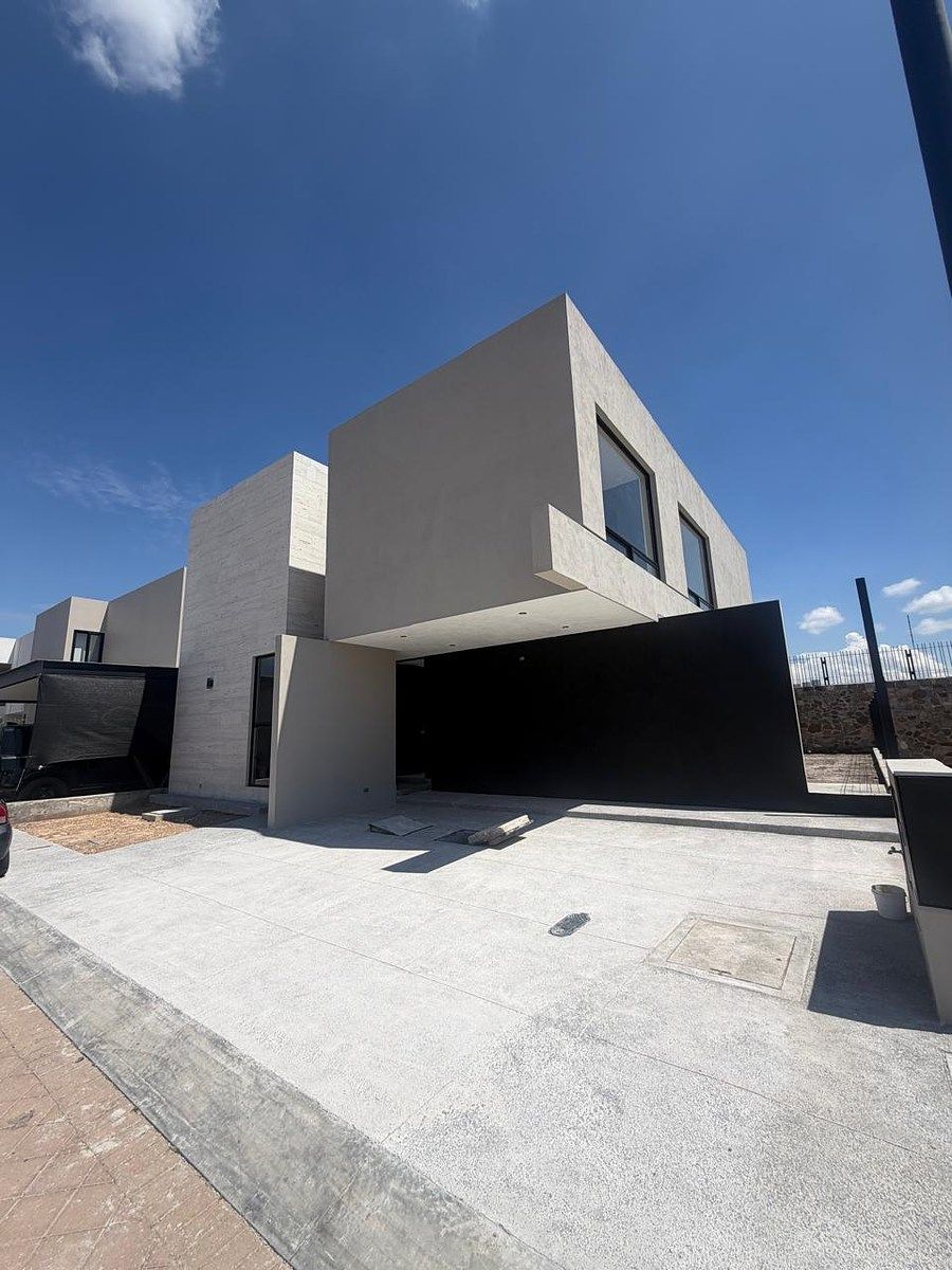 LOMAS DEL CAMPANARIO NORTE $ 12 609 000, foto 1 de 29