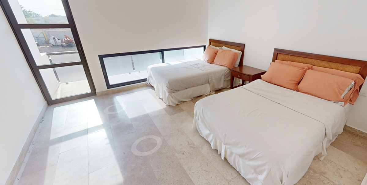 8 de 12: Segunda Recámara