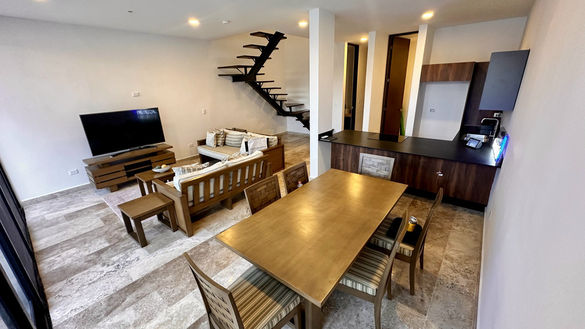 2 de 12: Sala, Cocina y Comedor