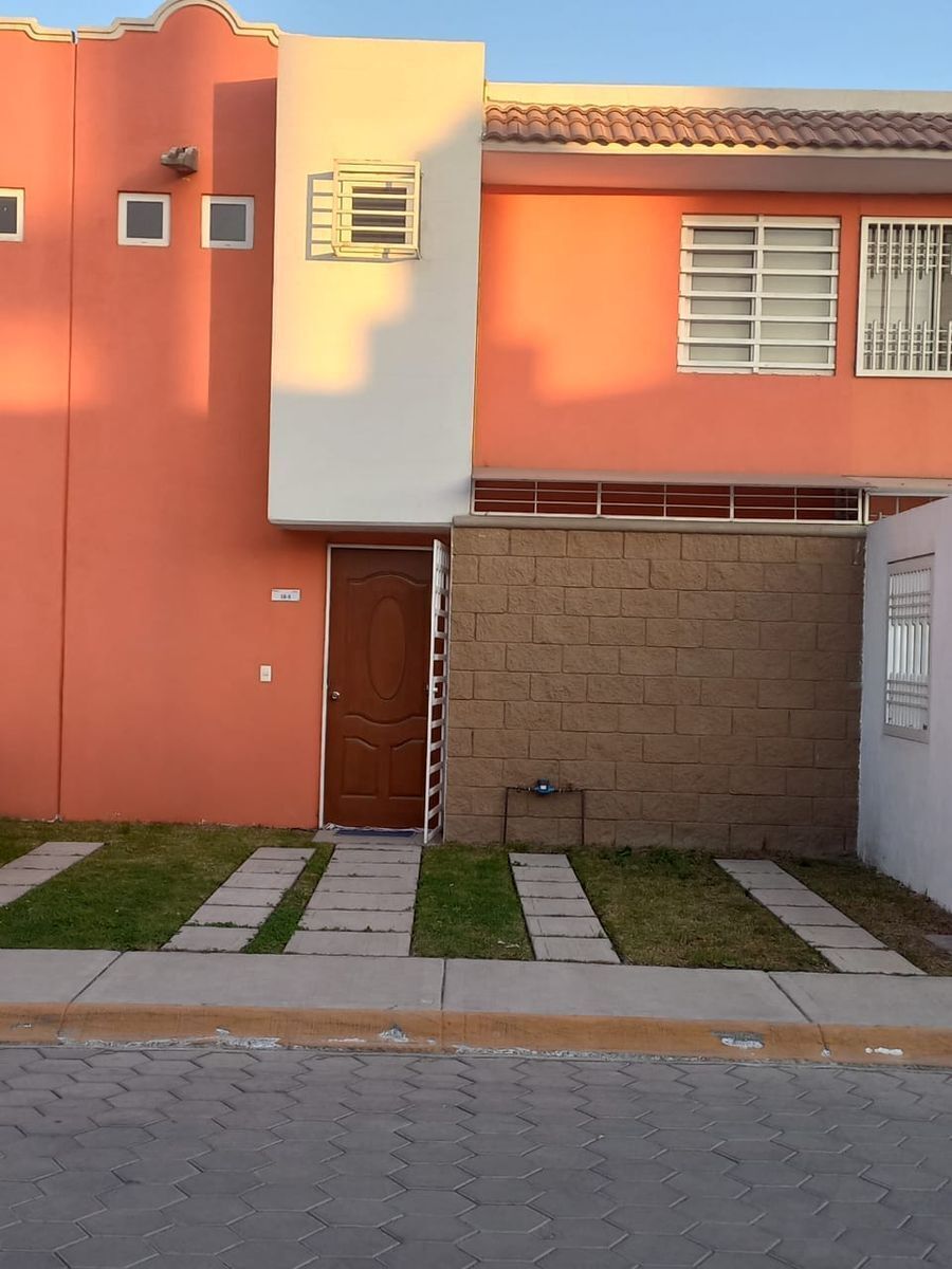 PRECIOSA CASA EN RENTA EN LOS PINOS TULTEPEC | EasyBroker