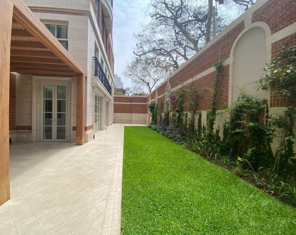 25 de 35