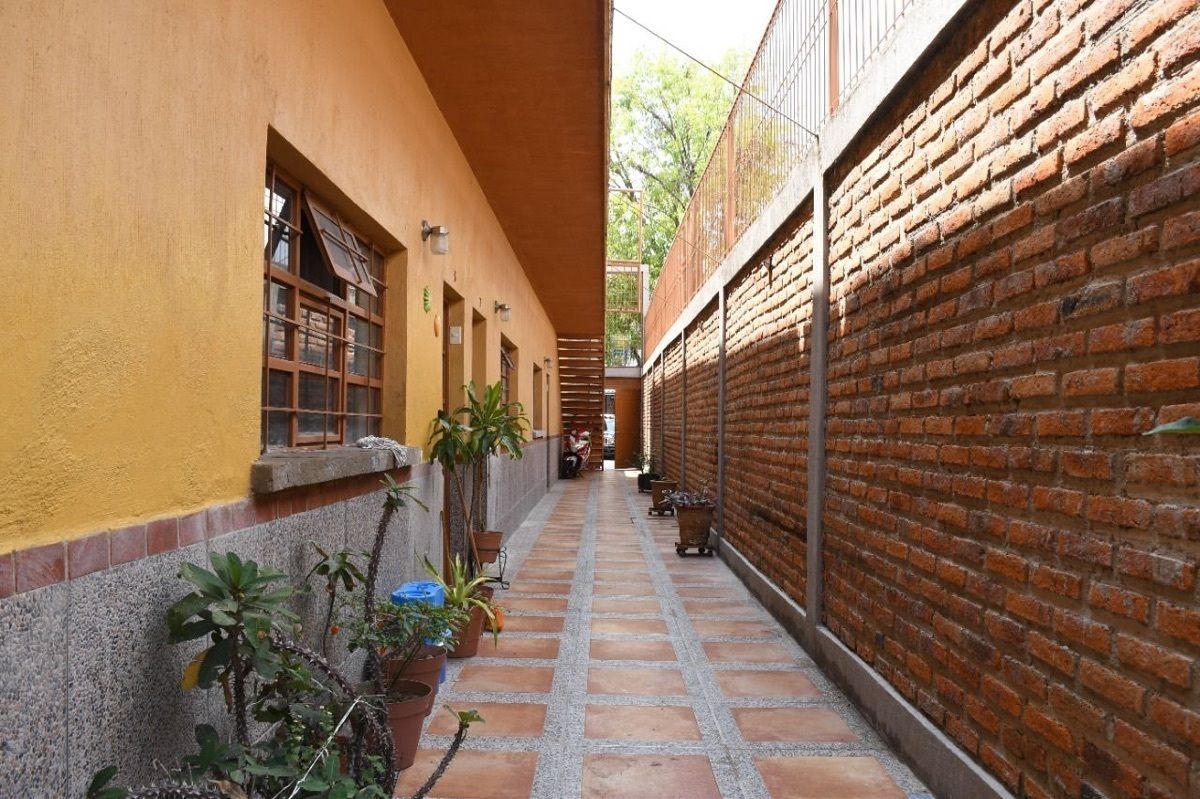 2 de 8