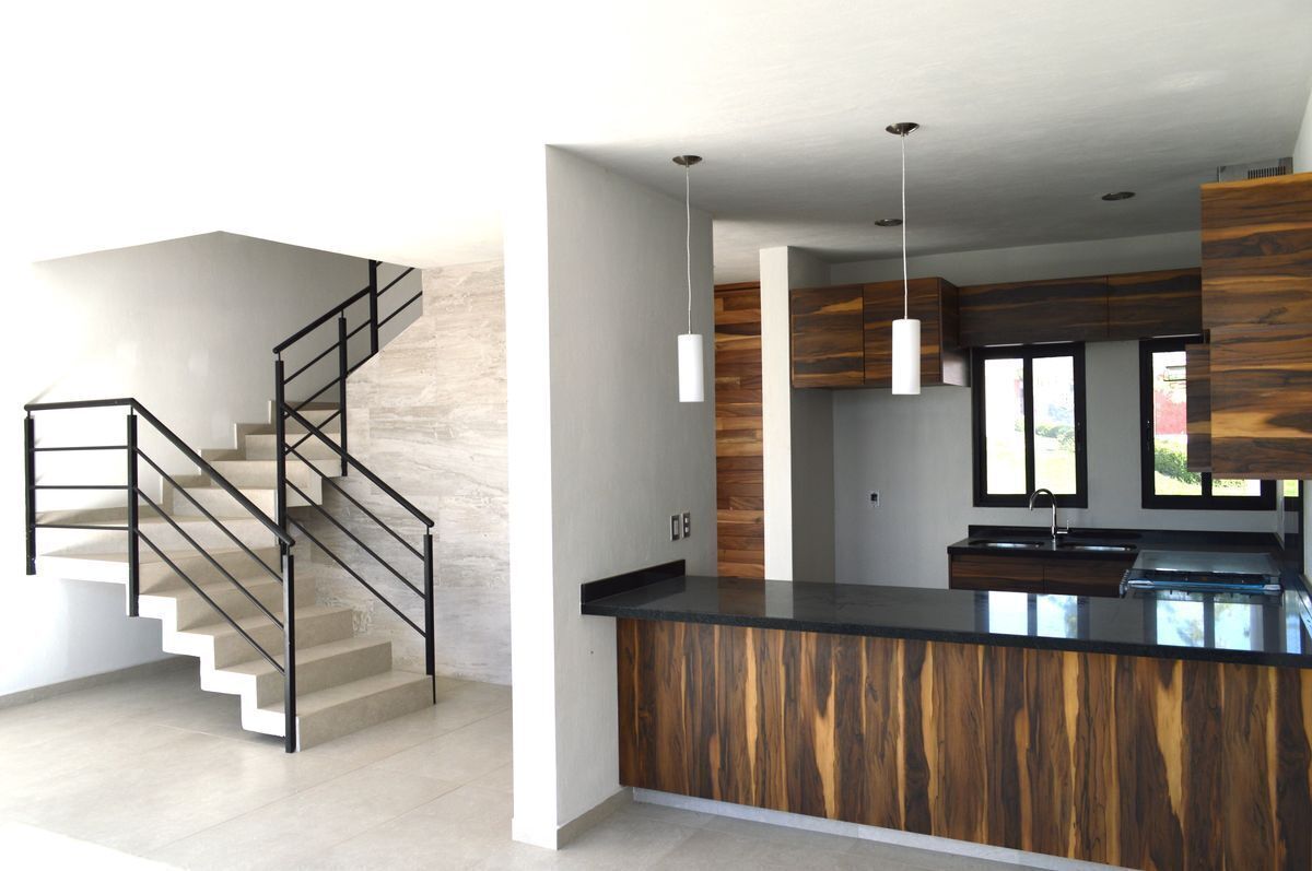 8 de 30: BARRA DESAYUNADOR