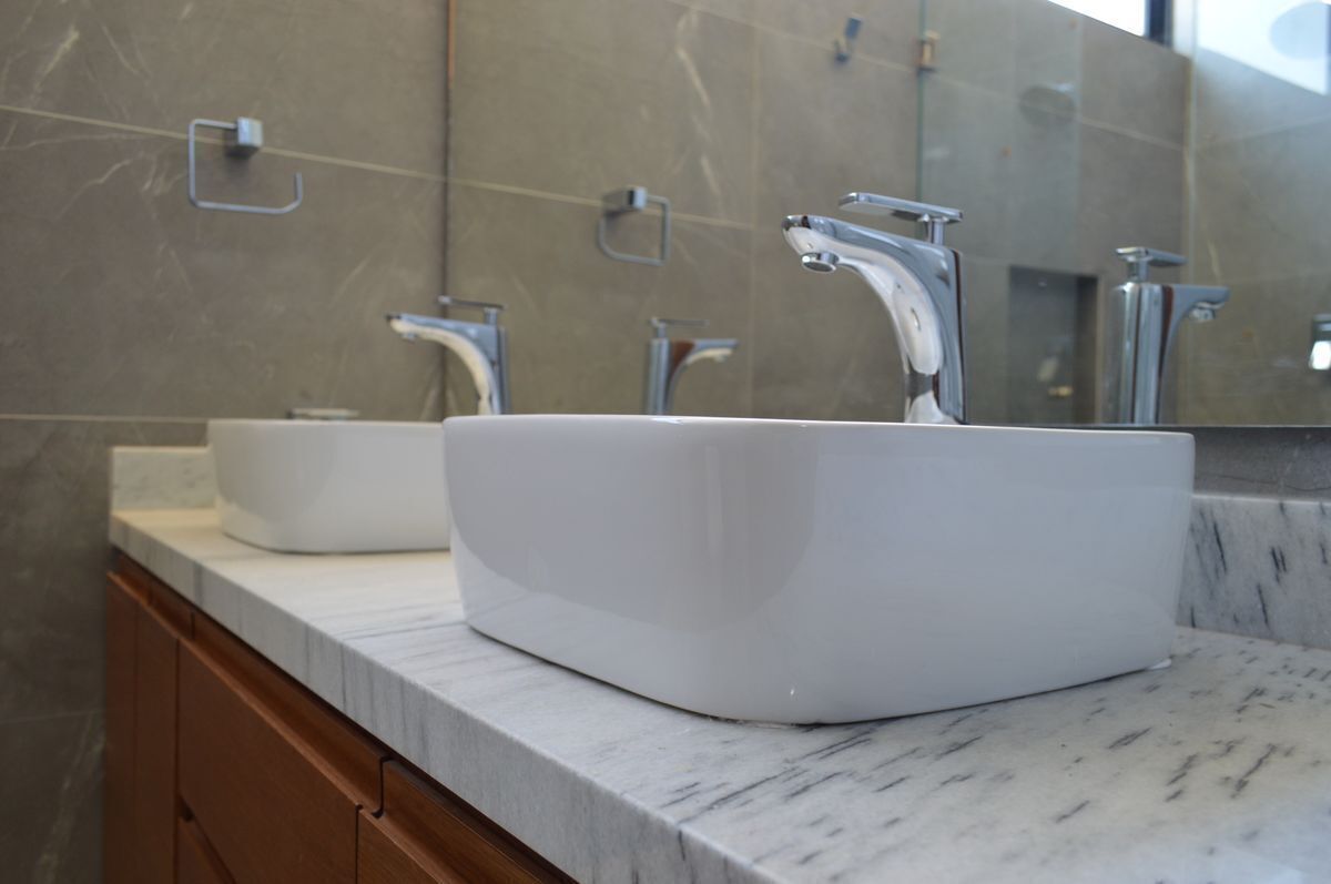 18 de 30: BAÑO PRINCIPAL