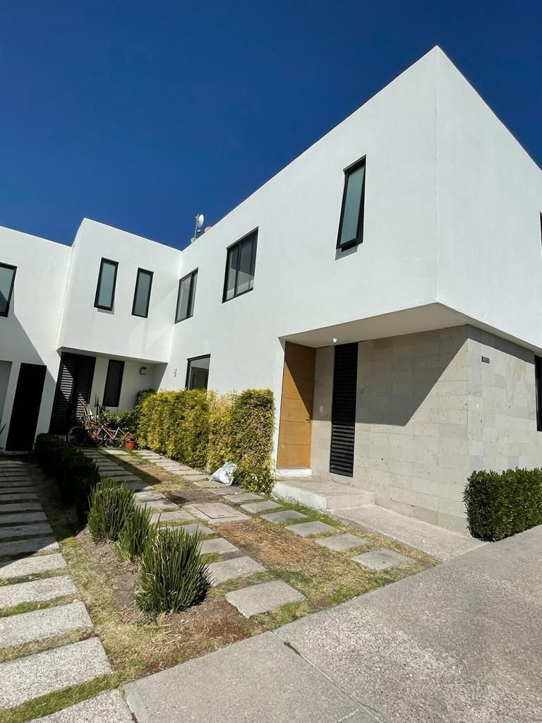 Venta casa en condominio CAISA en El Refugio Queretaro | EasyBroker