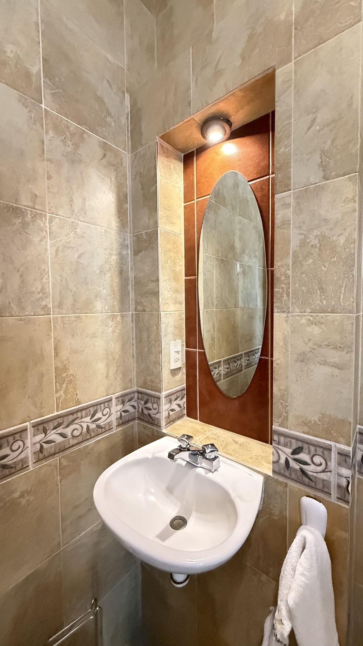 29 de 30: Baño secundario