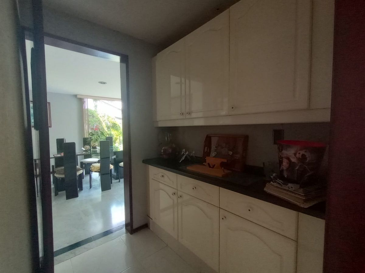 4 de 24