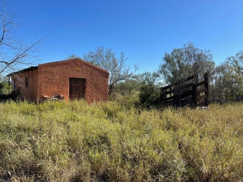 https://assets.easybroker.com/property_images/3559321/57893960/EB-MQ9321.jpg?version=1676579617